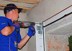 Trust Garage Door Sterling, VA 703-348-5535 - repair-side